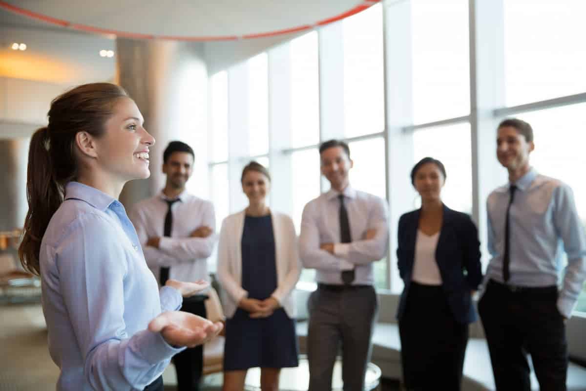 Asertividad femenina en entornos profesionales